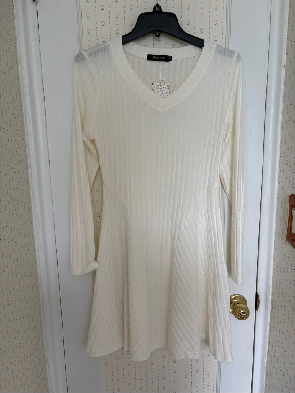 Womens Cream V-Neck Ribbed Fit-and-Flare Dress